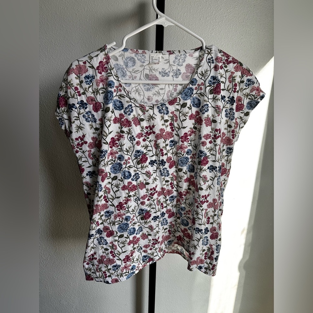 Shirt size 8